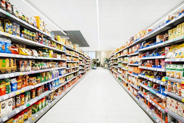 What Are The Key Issues Of FMCG 768x512